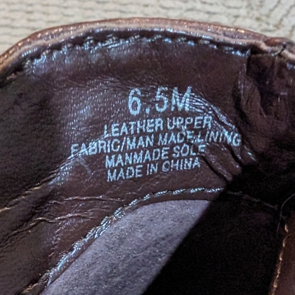 Alex Marie 6.5 rich chocolate pebble leather 2.5" stack heel gold zip side boots - Picture 9 of 10